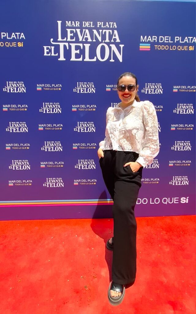 MAR DEL PLATA LEVANTA EL TELON